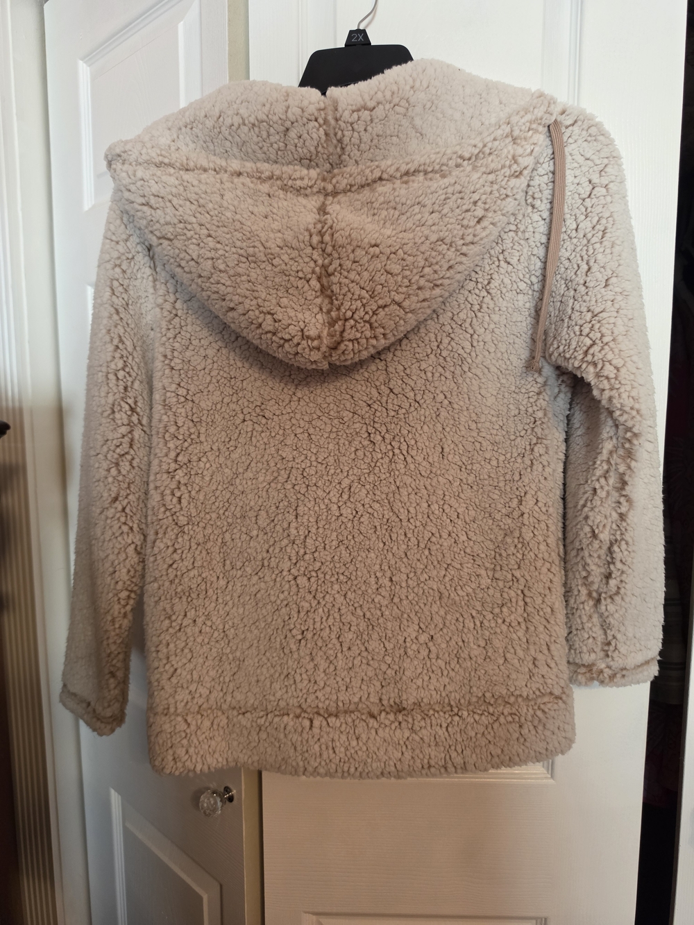 Stillwater Cozy Sherpa Fleece Zip-Up Hoodie Jacket in Oatmeal - Picture 2 of 6